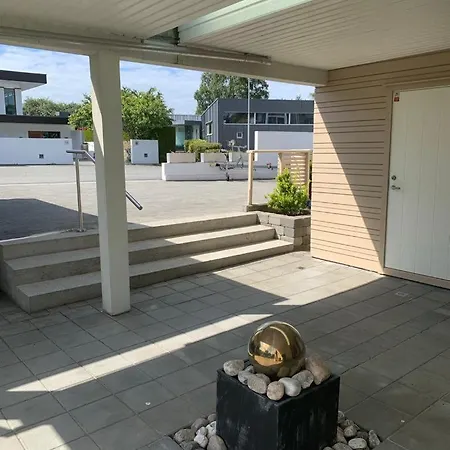 Visit Ons From A Modern And Beautiful House Leilighet *